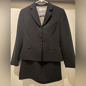 Tahari Classic Black Skirt Suit Blazer
